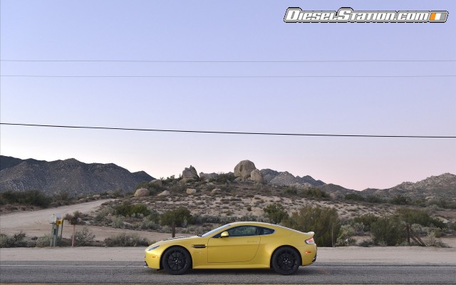 Aston Martin V12 Vantage S 2014 Widescreen Picture #166 Aston Martin V12 Vantage S 2014 Widescreen Picture #166